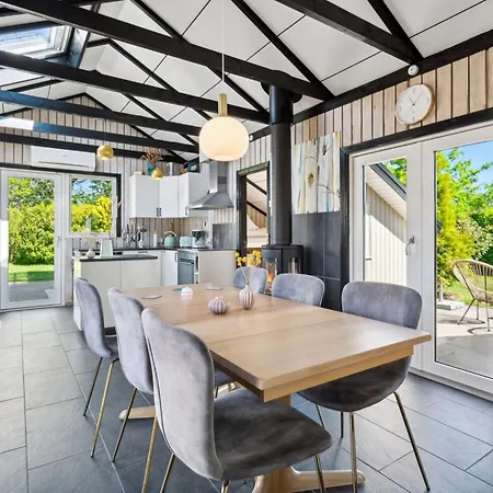 Kolja - 525m From The Sea By Interhome *